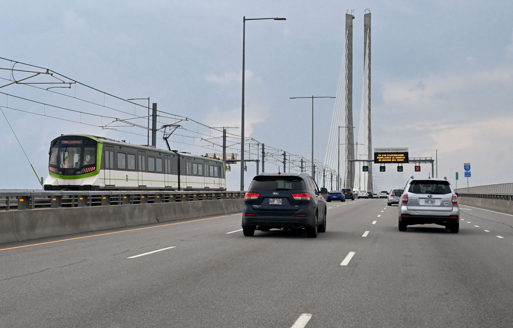 CDPQ Infra détient l’exclusivité de l’accès au pont Samuel-De Champlain, ce qui empêche les autobus d’y circuler.