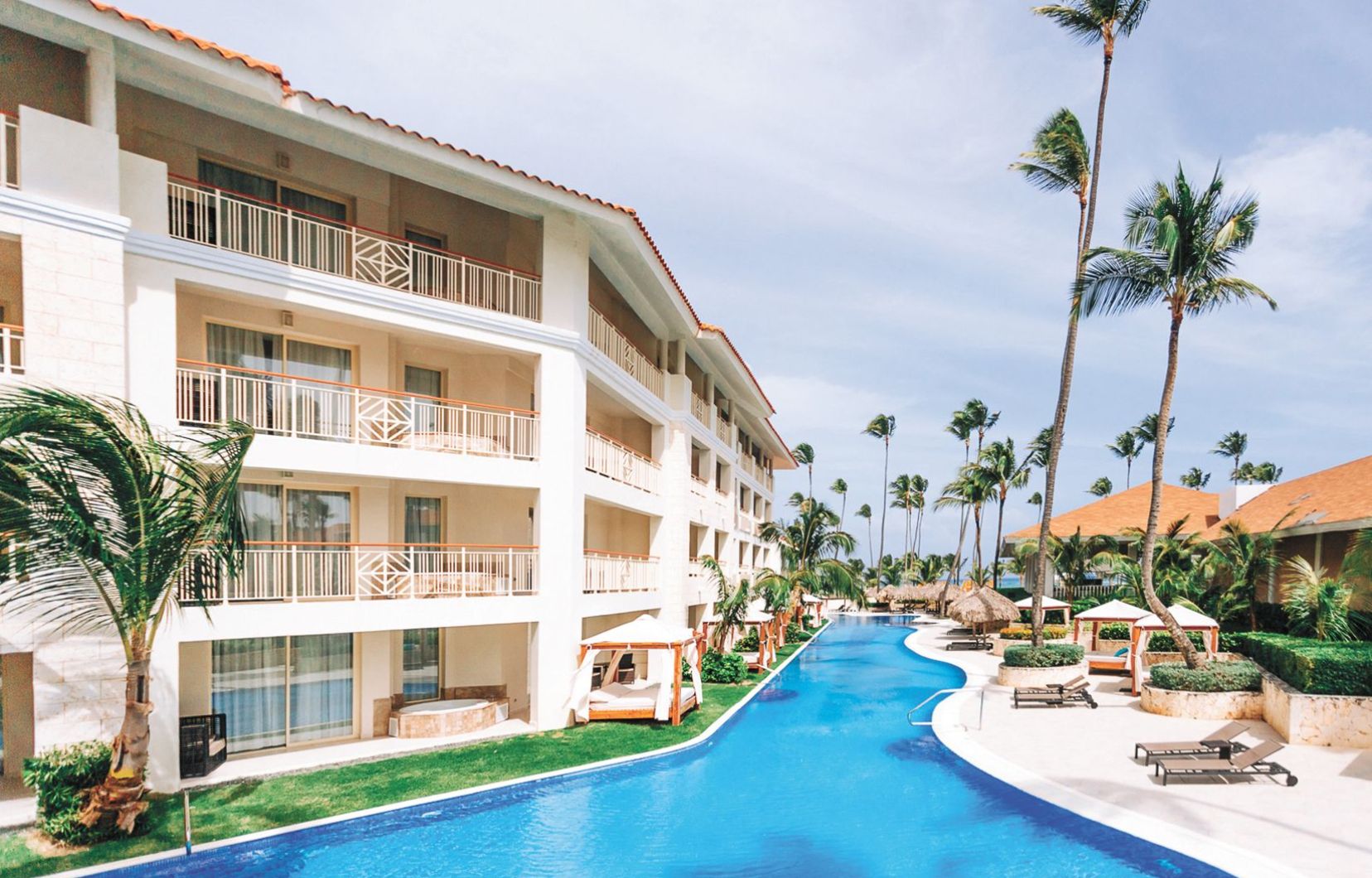 En duo, en solo ou en famille, tout le confort dont vous rêvez, l’hôtel Majestic Mirage Punta Cana vous l’offre.