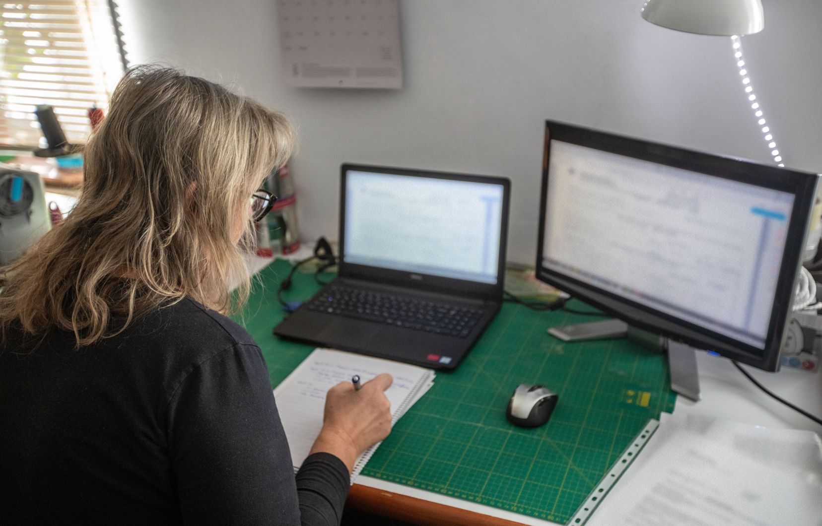 «Depuis 2018, le gouvernement fédéral a investi 7 milliards de dollars pour développer l’entrepreneuriat féminin», écrit l’autrice.