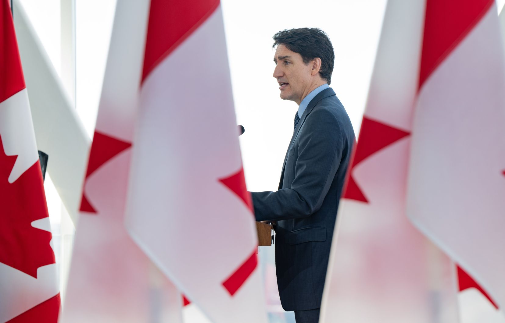 M Trump prétend faussement que l’Ukraine a « commencé » la guerre avec la Russie. « La Russie a choisi de violer des règles fondamentales qui nous protègent tous dans nos démocraties, à travers le monde », a rétorqué M. Trudeau.
