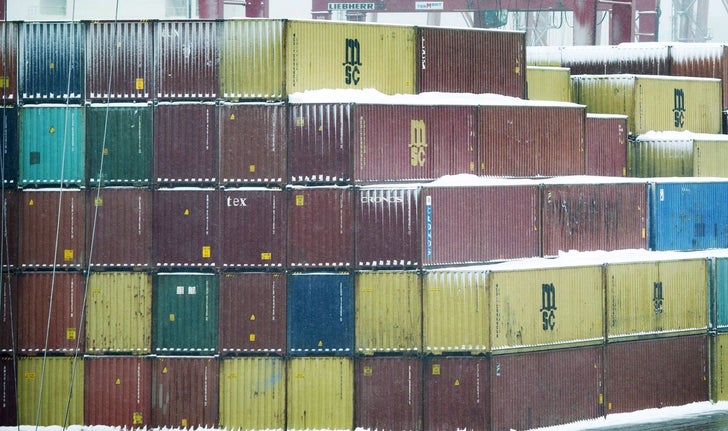 Des conteneurs au port de Montréal