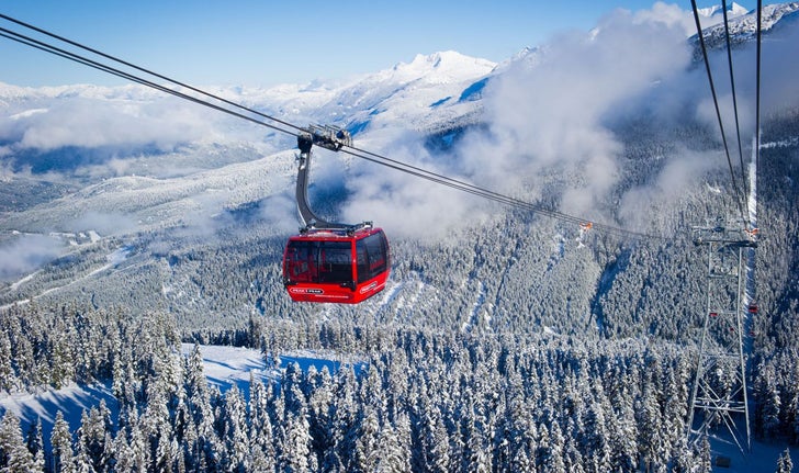 La télécabine du PEAK 2 PEAK parcours une distance de 4,4 kilomètres entre les monts Blackcomb et Whisler.