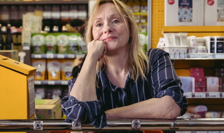 Marie-Sissi Labrèche écrit avec ce ton nerveux et franc qui l’a imposée dans le paysage littéraire québécois dès ses débuts.